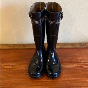 Burberry black rain boots size 36 (6)